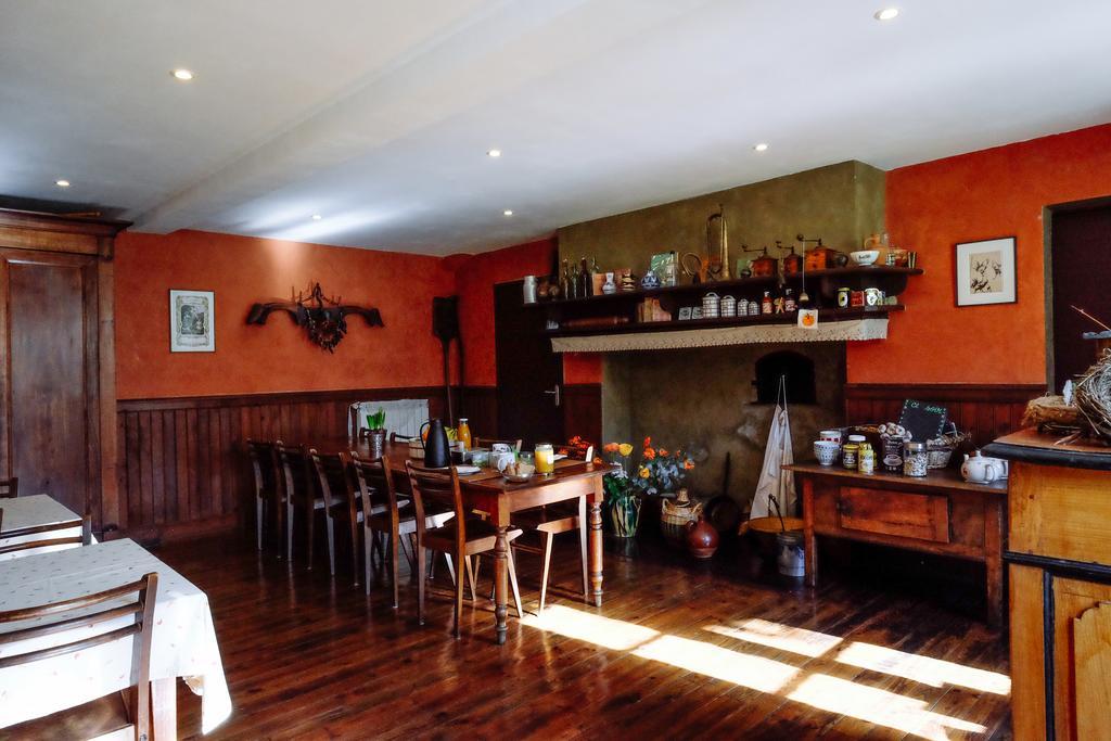 Le Poujastou Bed and Breakfast Juzet-de-Luchon Εξωτερικό φωτογραφία