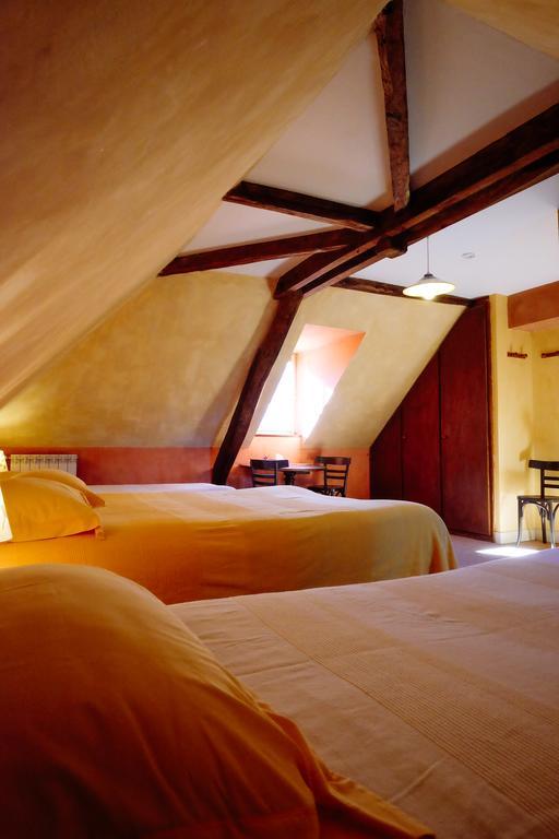 Le Poujastou Bed and Breakfast Juzet-de-Luchon Εξωτερικό φωτογραφία