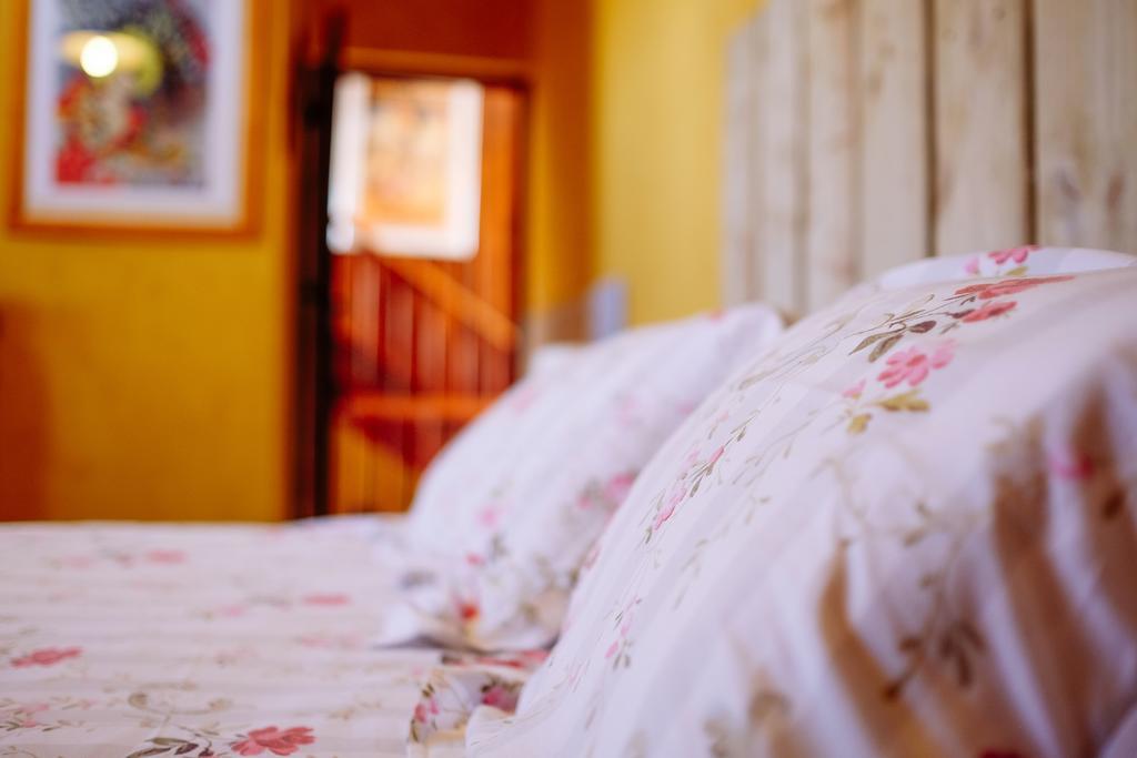 Le Poujastou Bed and Breakfast Juzet-de-Luchon Εξωτερικό φωτογραφία