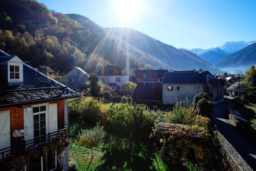 Le Poujastou Bed and Breakfast Juzet-de-Luchon Εξωτερικό φωτογραφία